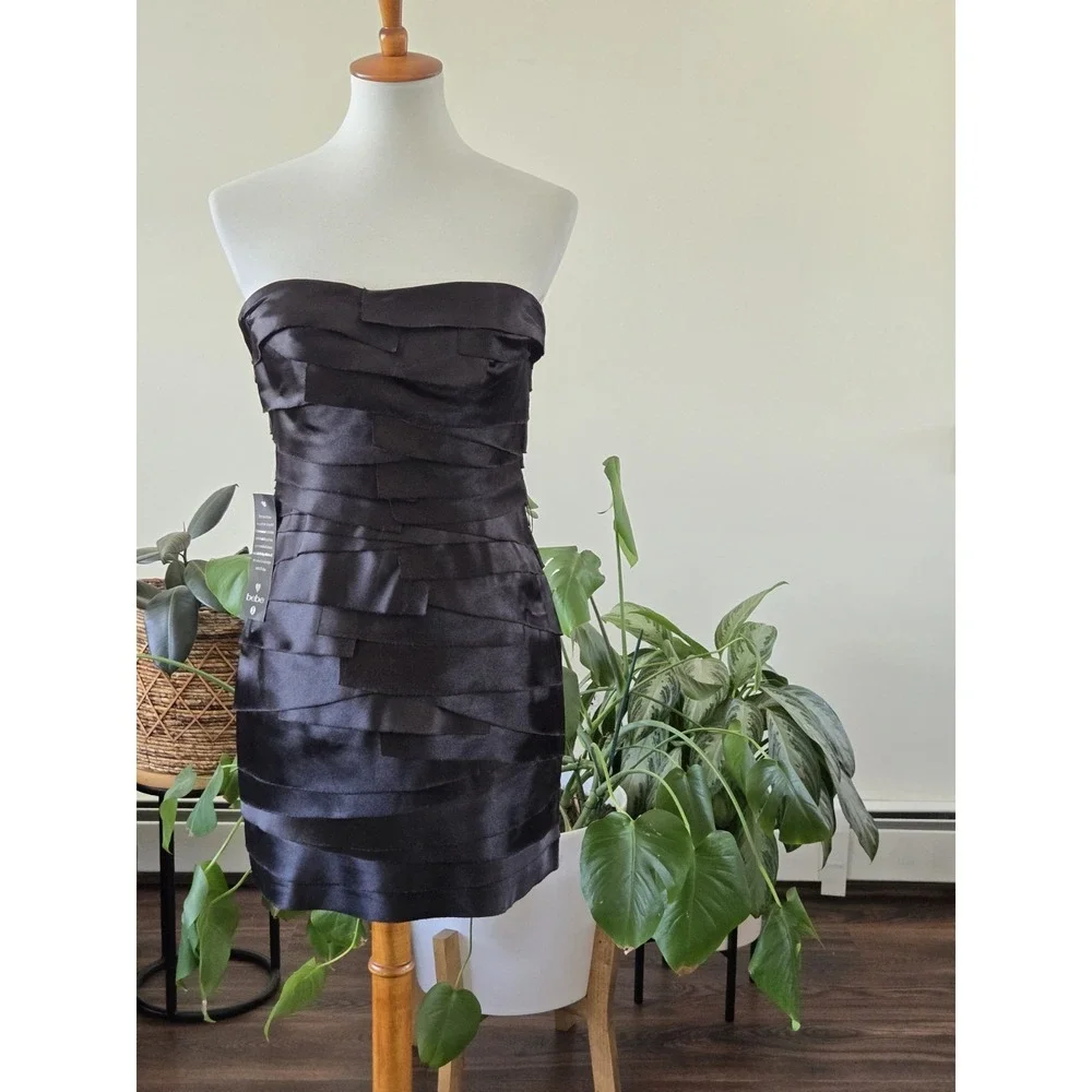 Bebe Bandage Black Elegant Satin Cocktail Mini Dress Womens Medium Strapless NWT